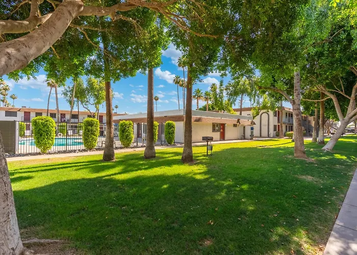 2br Pool Hot Tub Kids Playground & Bbq Area Apartment Mesa